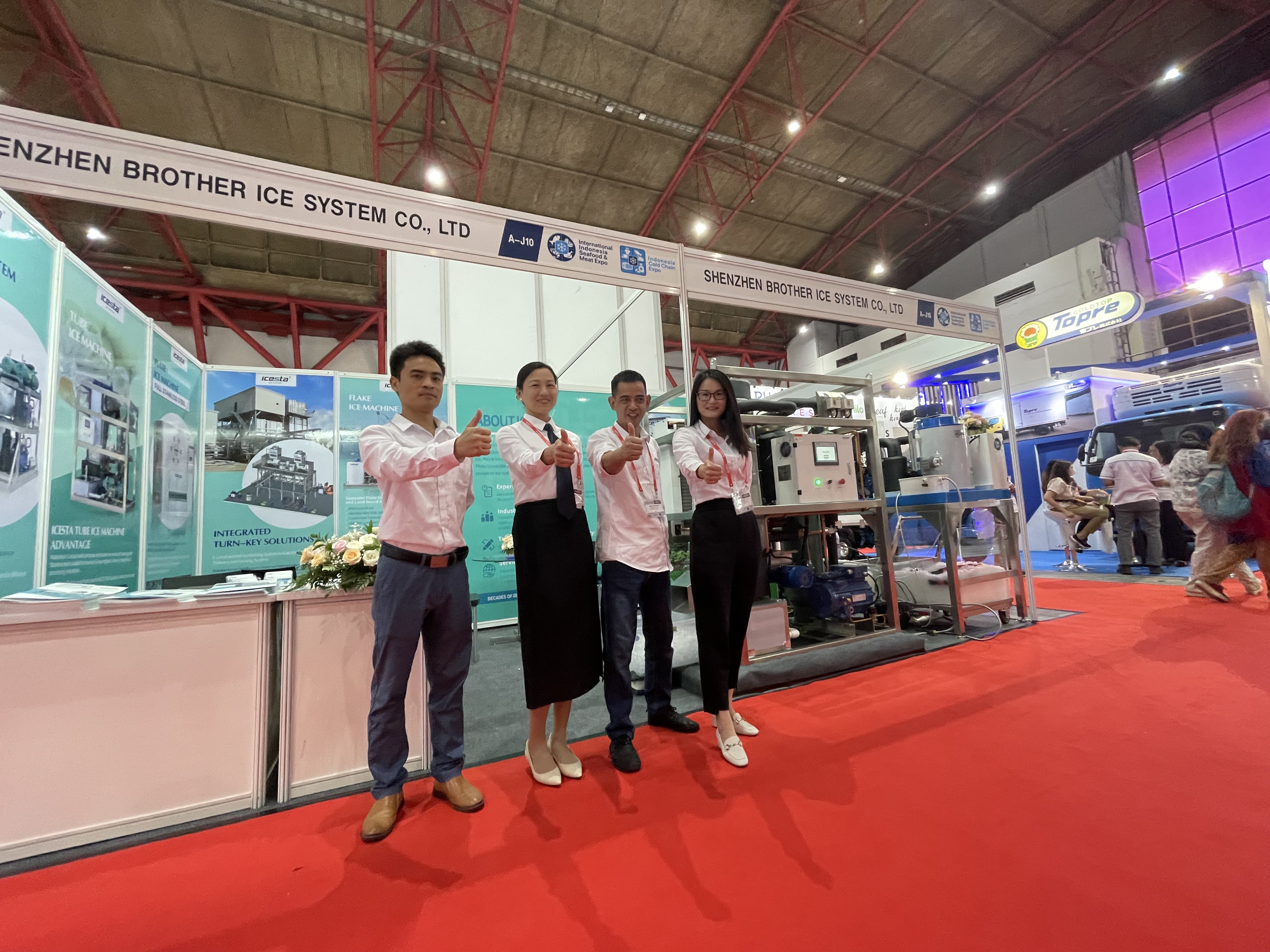 Icesta a réussi à participer à l'exposition de la chaîne froide IISM & Indonésie avec la machine à glace à tube d'échantillon et la machine à glace en flocons